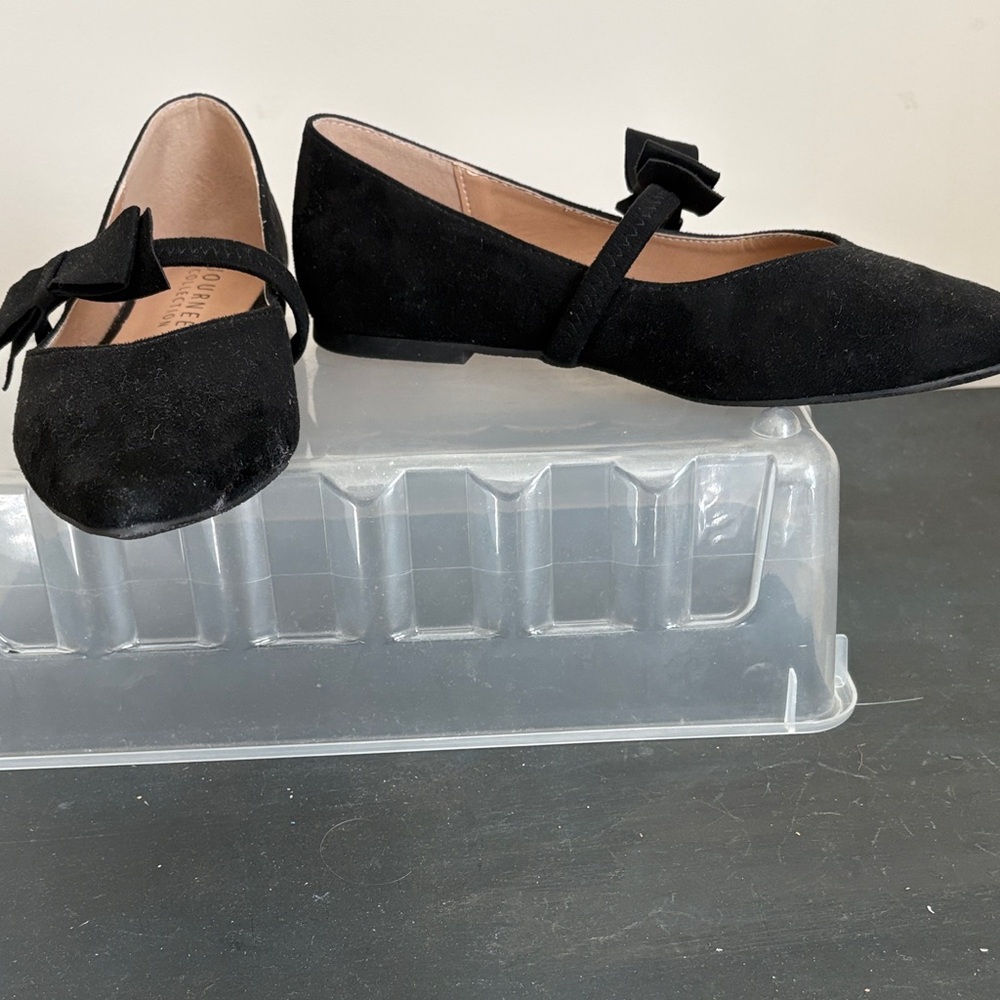 Journee Collection Faux Suede Black Flats with Bow